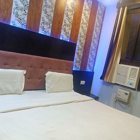 Hotel Park Avenue 勒克瑙 外观 照片