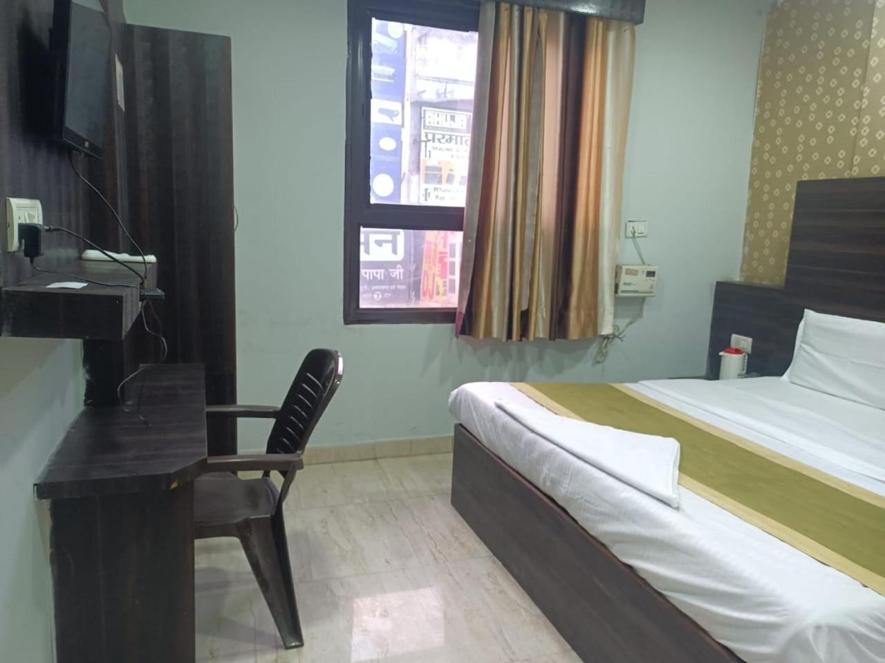 Hotel Park Avenue 勒克瑙 外观 照片